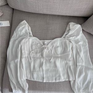 The classic sweetheart neck by Wilfred